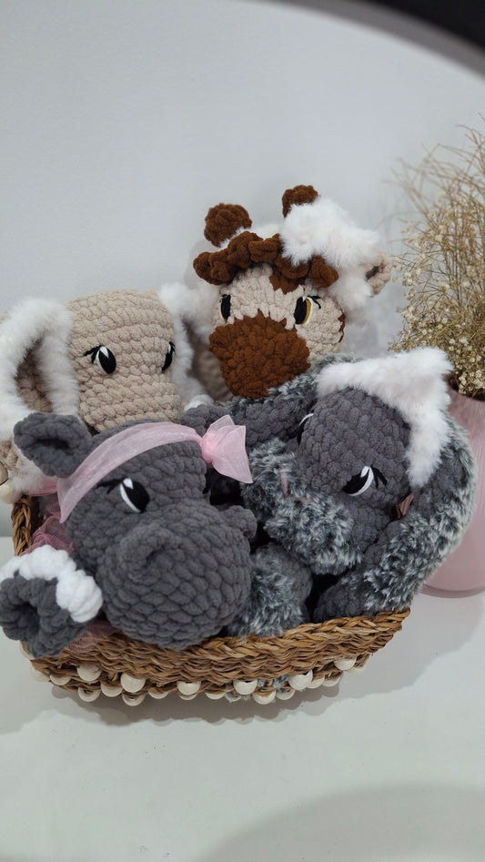 Giving Back Through Crochet: How Your Handmade Creations Can Make a Difference