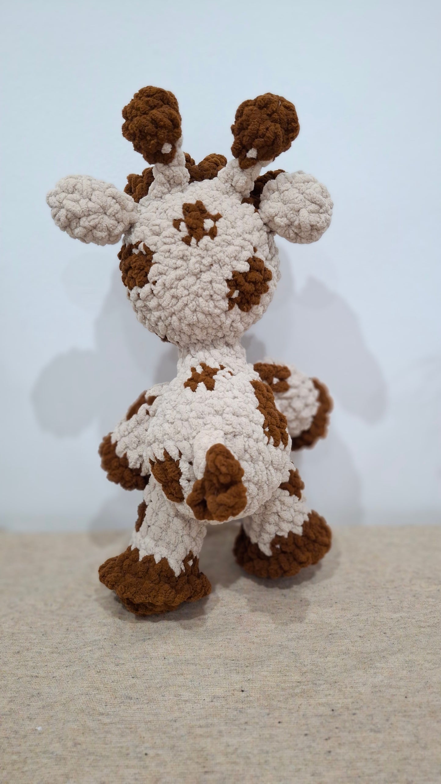 Gugu the Giraffe (PDF) Crochet Pattern - Easy Amigurumi Giraffe Tutorial for All Levels