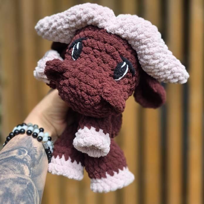 Bomi the Buffalo (PDF) Crochet Pattern - Easy Amigurumi Buffalo Tutorial for All Levels